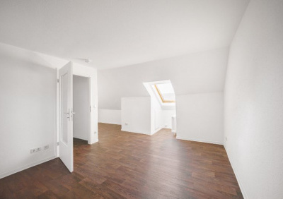 Gemütliche Dachgeschosswohnung - Pauschalmiete
