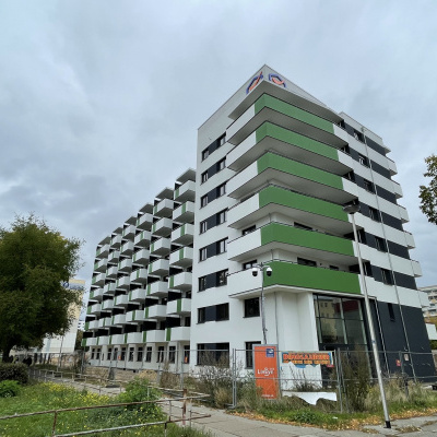 Victor-Jara-Straße - Außenansicht im Oktober 2025