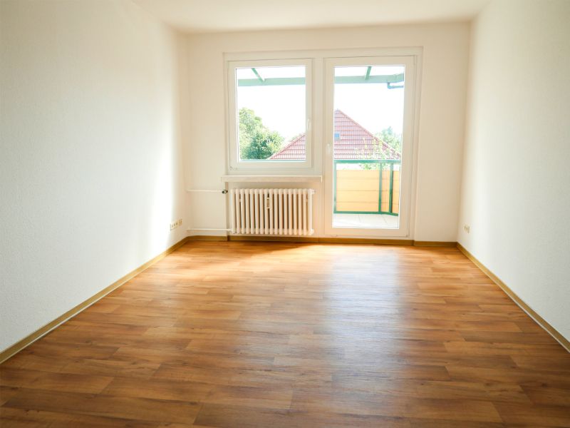 Nachmieter gesucht zum 01.09.2026 - EBK abzugeben - Photo 1
